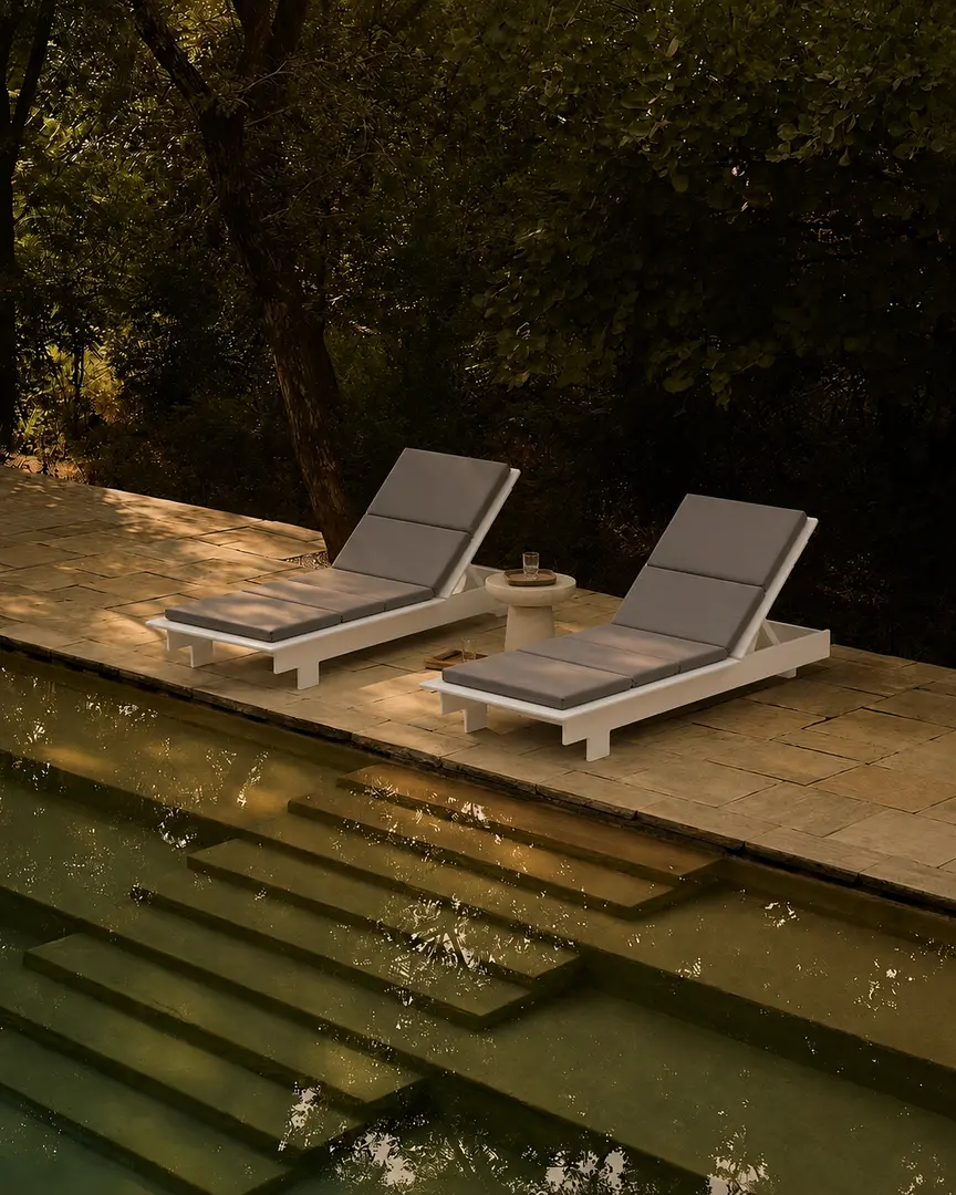 Lollygagger Chaise Cushion - Imagen 2